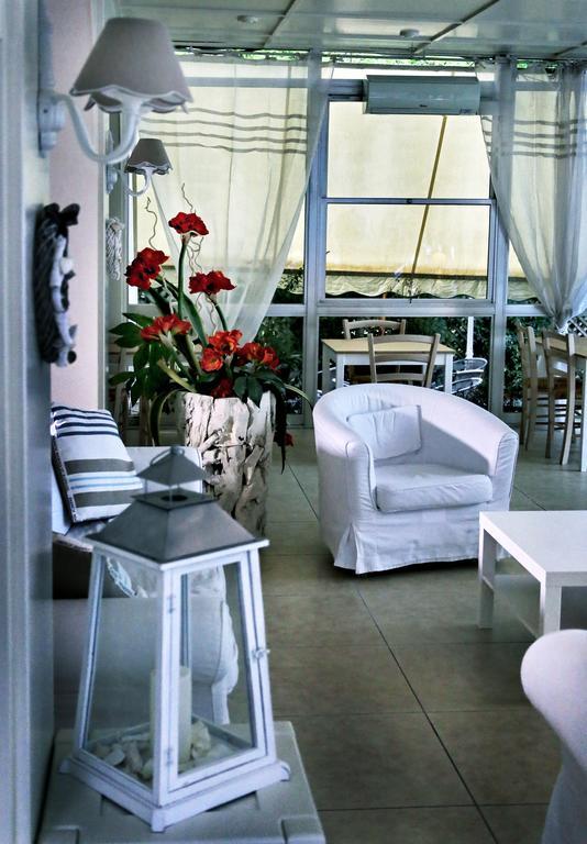 Hotel Santiago Milano Marittima Esterno foto