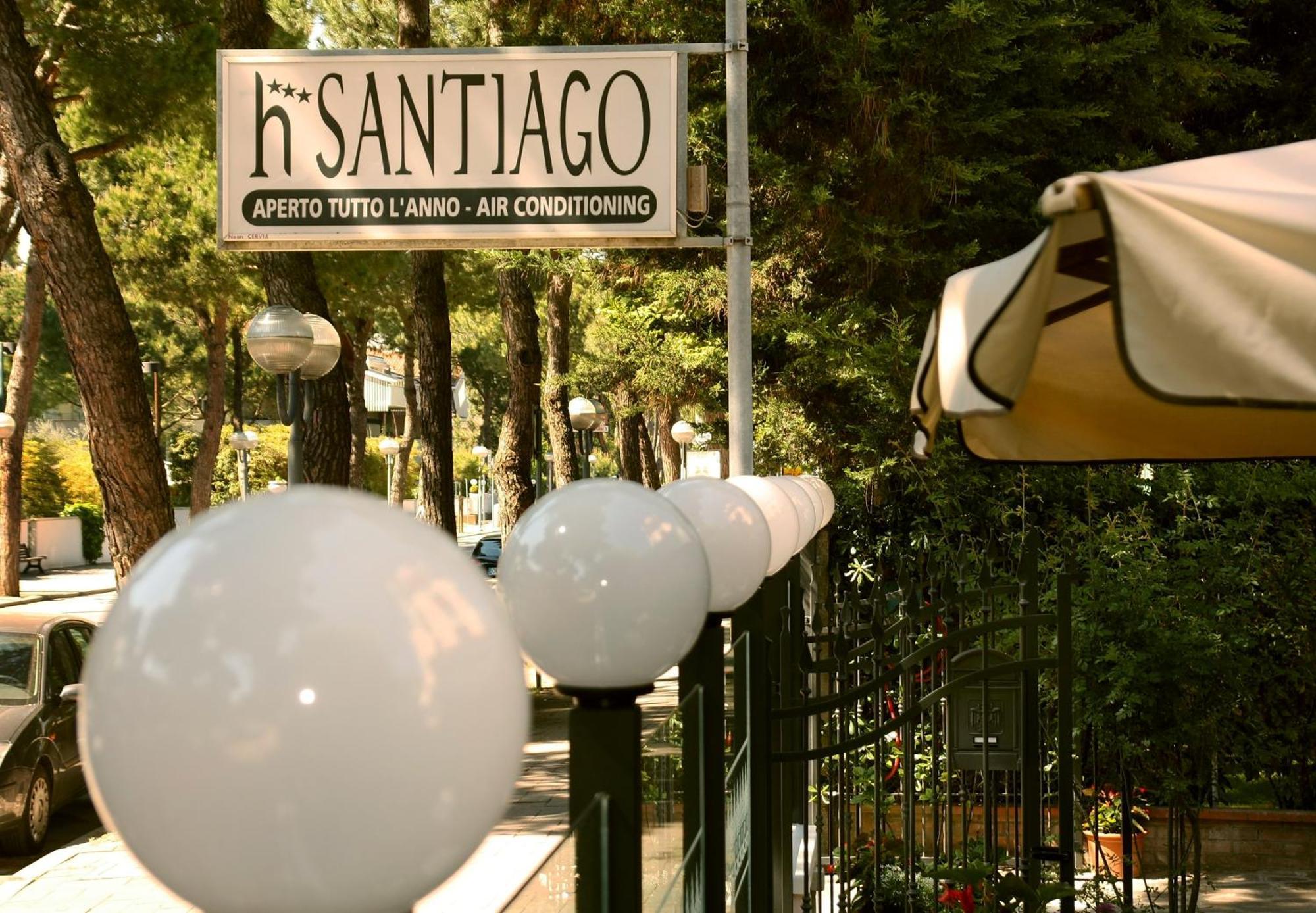 Hotel Santiago Milano Marittima Esterno foto